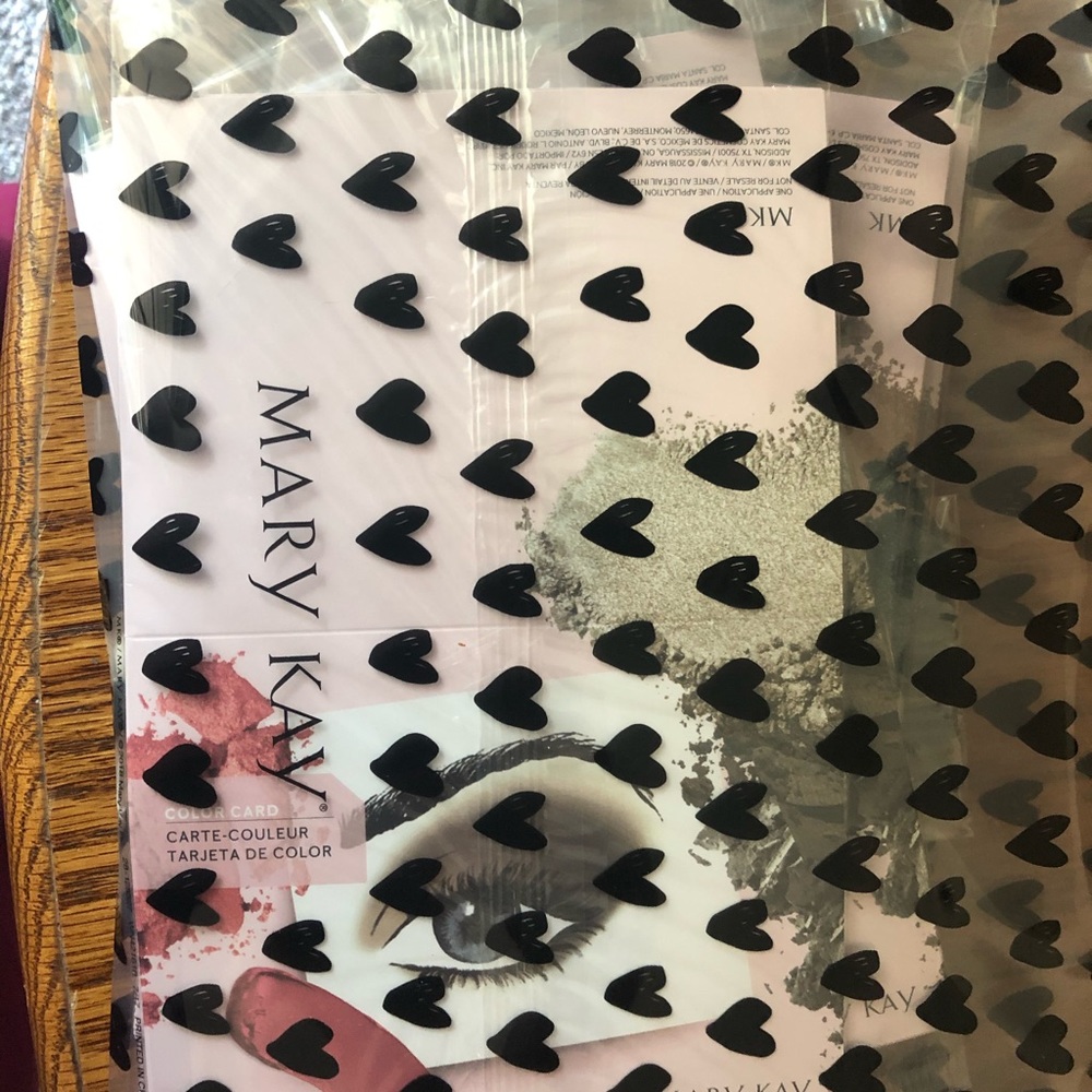 Selling my Mary-kay kit